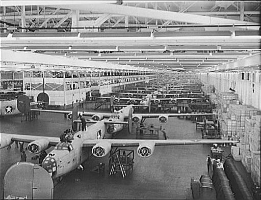 福特流水線生產的B-24轟炸機