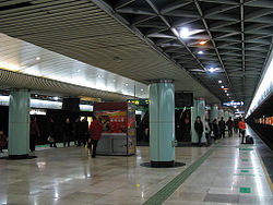 南京東路站