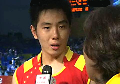 何漢斌在比賽結束後接受採訪