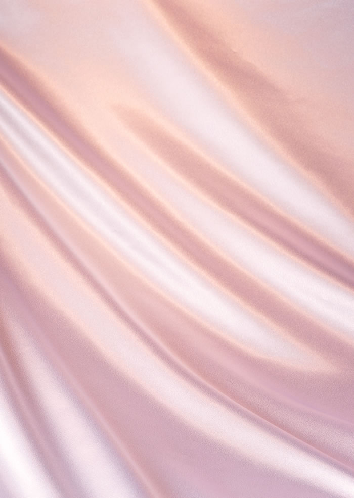粉紫色綢緞材質